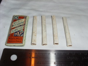 Woodbine pack with 4 cigarettes